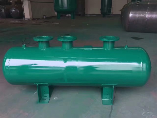 1679991473376569.jpeg 延吉延吉延吉蒸汽分气缸1.jpeg